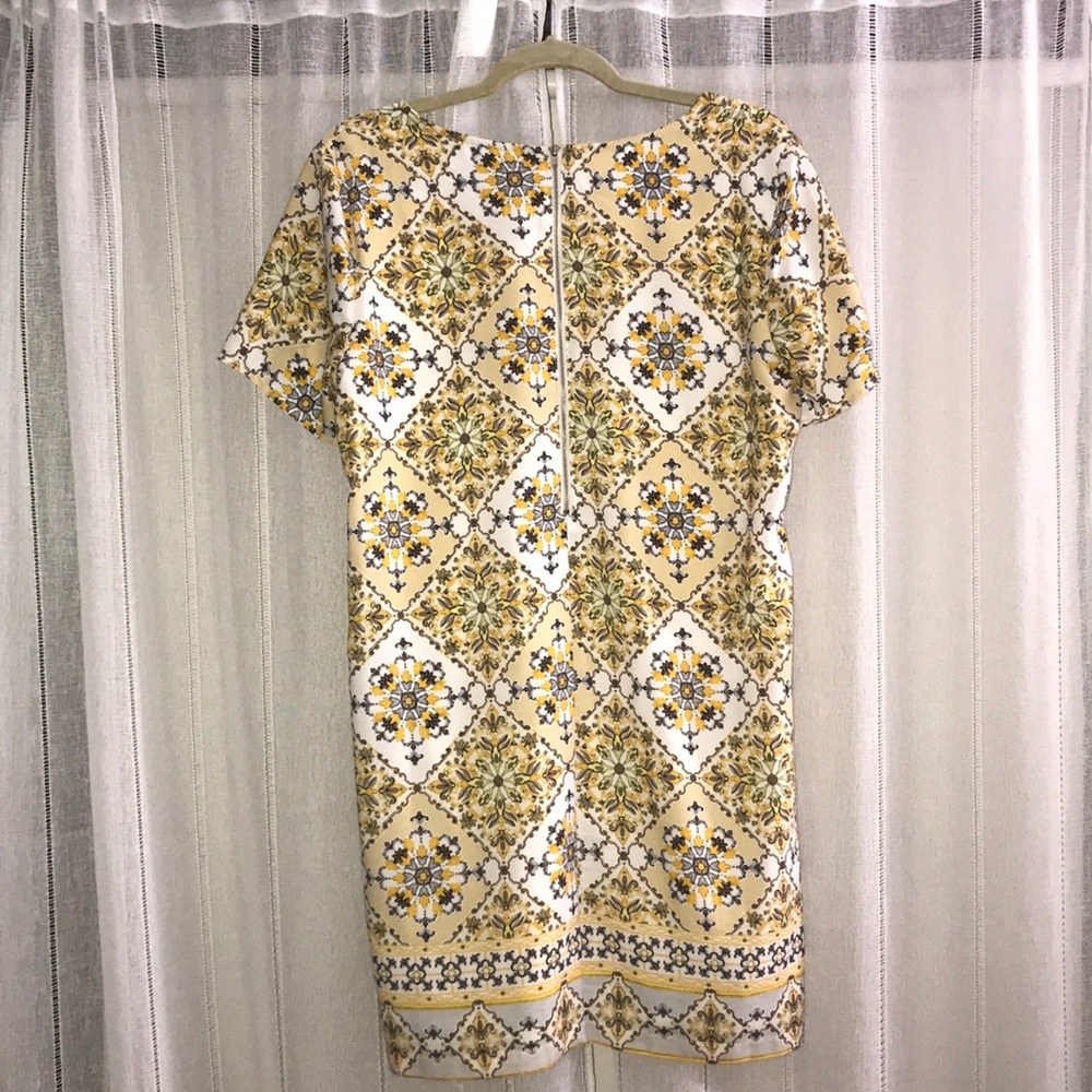 Lulus Shift Dress - Picture 4 of 6
